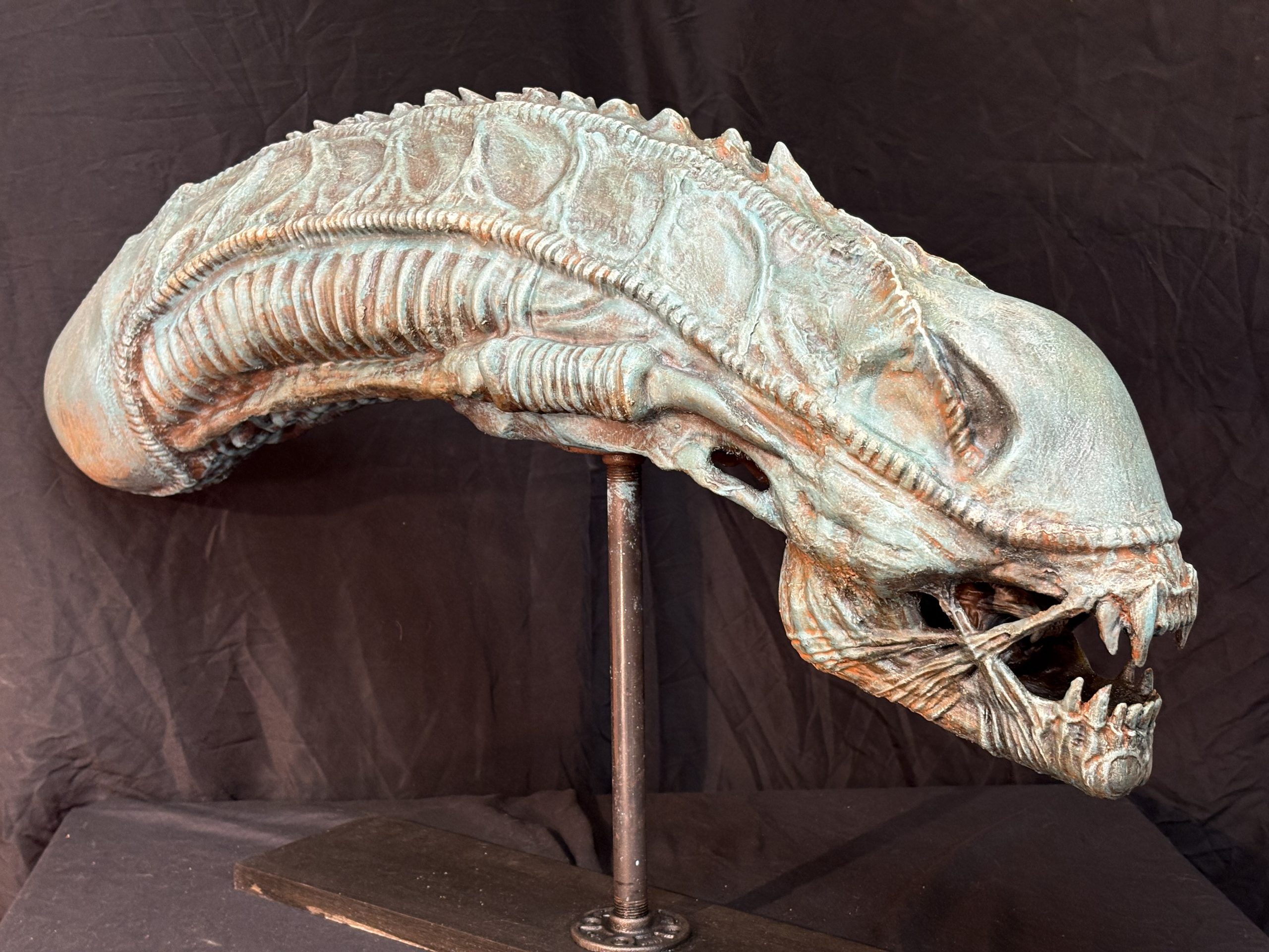 Alien monster - Image 7